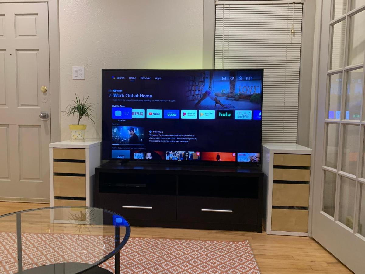 125-#4 Downtown Cozy Upstairs One Bedroom Apt サンアントニオ エクステリア 写真